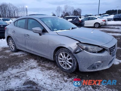Czwarte zdjęcie samochodu z boku: 2015 MAZDA 3 TOURING VIN:3MZBM1V71FM139842 - miniatura