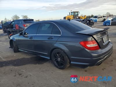 Drugie zdjęcie samochodu z przodu: 2013 MERCEDES-BENZ C 250 VIN:WDDGF4HB7DR257450 - miniatura