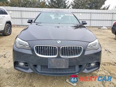 Piąte zdjęcie samochodu w środku: 2016 BMW 528 XI VIN:WBA5A7C50GG147663 - miniatura