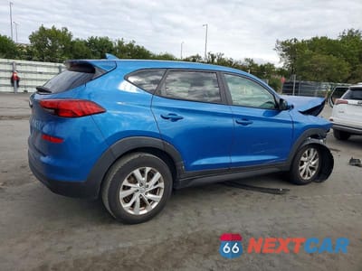Trzecie zdjęcie samochodu z tyłu: 2020 HYUNDAI TUCSON SE VIN:KM8J23A49LU233479 - miniatura