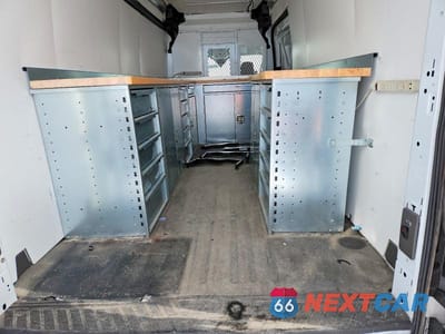 Zdjęcie 10 z 13 samochodu: 2023 FORD TRANSIT 350 UTILITY / SERVICE VAN VIN:1FTBW3XG9PKA05062 - miniatura