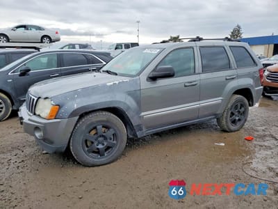2008 JEEP GRAND CHEROKEE LAREDO 1J8GR48K88C137580 - główne zdjęcie licytacji z USA - miniatura