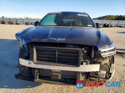 Piąte zdjęcie samochodu w środku: 2023 GENESIS GV70 BASE VIN:KMUMADTB2PU100054 - miniatura