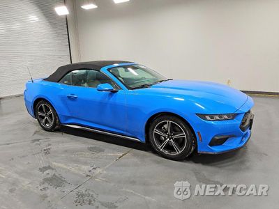 Czwarte zdjęcie samochodu z boku: 2024 FORD MUSTANG VIN:1FAGP8UH2R5136337 - miniatura