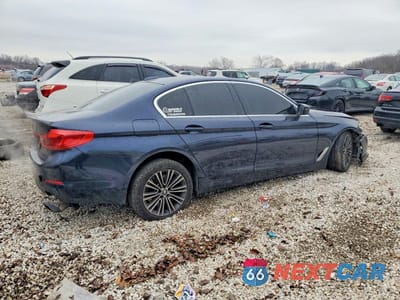 Trzecie zdjęcie samochodu z tyłu: 2019 BMW 540 XI VIN:WBAJE7C59KWW09588 - miniatura