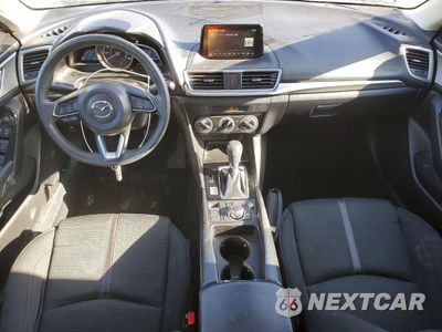 Zdjęcie 8 z 12 samochodu: 2018 MAZDA 3 SPORT VIN:3MZBN1U72JM171531 - miniatura