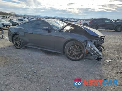 Czwarte zdjęcie samochodu z boku: 2024 FORD MUSTANG VIN:1FA6P8TH4R5117804 - miniatura