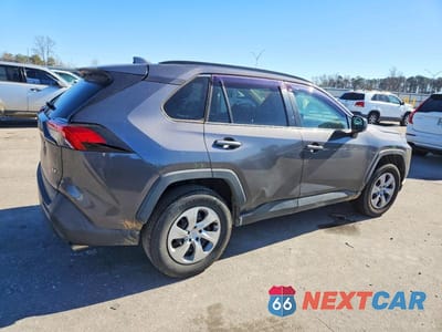 Trzecie zdjęcie samochodu z tyłu: 2019 TOYOTA RAV4 LE VIN:2T3H1RFV0KW009335 - miniatura