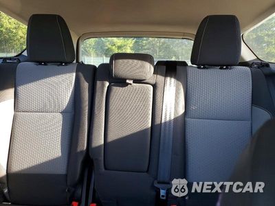 Zdjęcie 10 z 12 samochodu: 2017 FORD ESCAPE SE VIN:1FMCU0GD2HUB22529 - miniatura