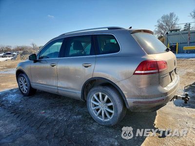 Drugie zdjęcie samochodu z przodu: 2016 VOLKSWAGEN TOUAREG SPORT VIN:WVGEF9BP9GD012536 - miniatura