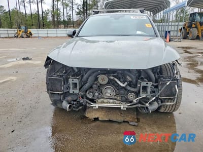 Piąte zdjęcie samochodu w środku: 2019 AUDI SQ5 PREMIUM PLUS VIN:WA1B4AFY1K2024664 - miniatura