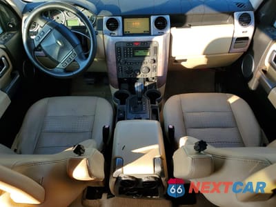 Zdjęcie 8 z 13 samochodu: 2005 LAND ROVER LR3 SE VIN:SALAE25445A321272 - miniatura