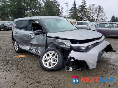 Czwarte zdjęcie samochodu z boku: 2025 KIA SOUL LX VIN:KNDJ23AU7S7965689 - miniatura