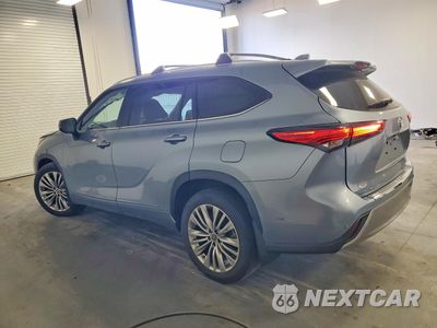 Drugie zdjęcie samochodu z przodu: 2023 TOYOTA HIGHLANDER L VIN:5TDKDRBH9PS510858 - miniatura