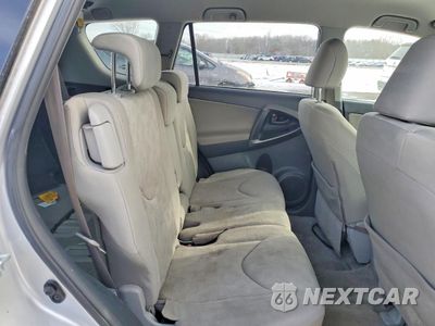 Zdjęcie 11 z 13 samochodu: 2009 TOYOTA RAV4 VIN:JTMBF35V895005749 - miniatura
