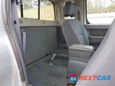 Zdjęcie 10 z 13 samochodu: 2002 NISSAN FRONTIER KING CAB XE VIN:1N6DD26S82C346824 - miniatura