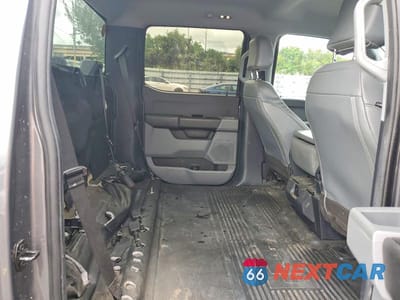 Zdjęcie 10 z 12 samochodu: 2024 FORD F350 SUPER DUTY VIN:1FT8W3DTXPED65239 - miniatura
