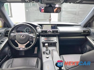 Zdjęcie 9 z 10 samochodu: 2017 LEXUS IS 350 VIN:JTHBE1D21H5029354 - miniatura