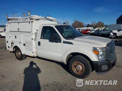 Czwarte zdjęcie samochodu z boku: 2013 FORD F350 UTILITY / SERVICE TRUCK VIN:1FDRF3A6XDEB92462 - miniatura