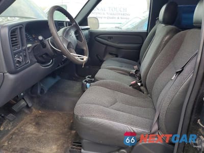 Zdjęcie 7 z 12 samochodu: 2004 CHEVROLET SILVERADO C1500 VIN:1GCEC19XX4Z180026 - miniatura