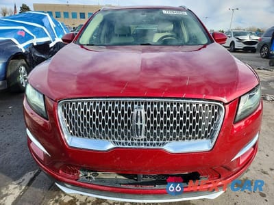 Piąte zdjęcie samochodu w środku: 2019 LINCOLN MKC VIN:5LMCJ1D91KUL11921 - miniatura