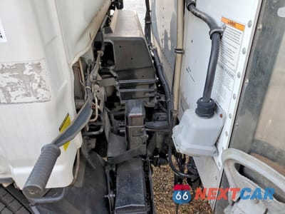 Zdjęcie 7 z 10 samochodu: 2017 ISUZU NQR REFRIGERATED BOX TRUCK VIN:JALE5W163H7901362 - miniatura