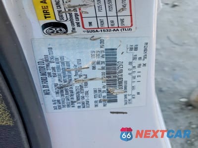 Zdjęcie 12 z 12 samochodu: 2007 LINCOLN MKZ VIN:3LNHM28TX7R672512 - miniatura