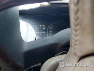 Zdjęcie 9 z 13 samochodu: 2000 CADILLAC ESCALADE VIN:1GYEK13R4YR137296 - miniatura