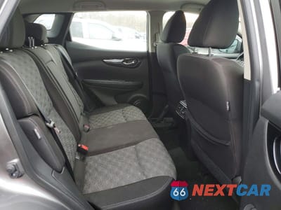 Zdjęcie 10 z 12 samochodu: 2020 NISSAN ROGUE SPORT S VIN:JN1BJ1CW4LW641989 - miniatura