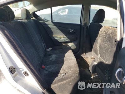 Zdjęcie 10 z 13 samochodu: 2014 NISSAN VERSA S VIN:3N1CN7AP2EL822847 - miniatura