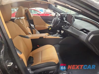 Zdjęcie 7 z 13 samochodu: 2025 LEXUS ES 350 BASE VIN:58ADZ1B1XSU195267 - miniatura