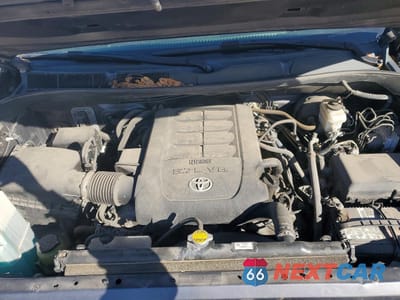 Zdjęcie 11 z 12 samochodu: 2017 TOYOTA TUNDRA CREWMAX SR5 VIN:5TFDW5F14HX597685 - miniatura