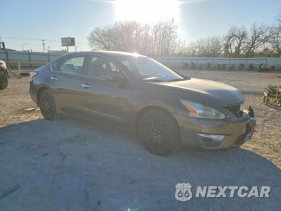 Czwarte zdjęcie samochodu z boku: 2014 NISSAN ALTIMA 2.5 VIN:1N4AL3AP5EC130523 - miniatura