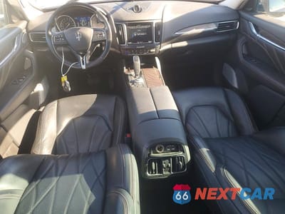 Zdjęcie 8 z 12 samochodu: 2019 MASERATI LEVANTE S LUXURY VIN:ZN661YUL2KX338664 - miniatura
