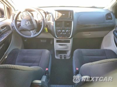 Zdjęcie 8 z 13 samochodu: 2019 DODGE GRAND CARAVAN SE VIN:2C4RDGBG5KR586928 - miniatura