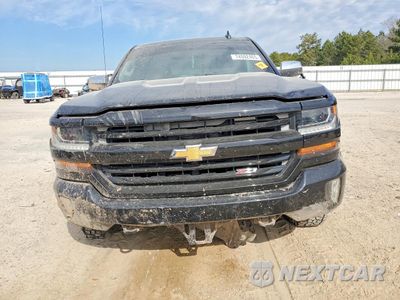 Piąte zdjęcie samochodu w środku: 2017 CHEVROLET SILVERADO K1500 LT VIN:3GCUKREC7HG139178 - miniatura