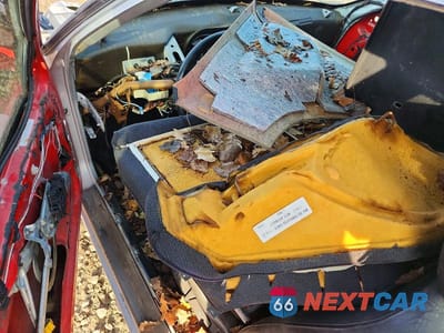 Zdjęcie 8 z 12 samochodu: 1998 BMW 318 TI VIN:WBACG7321WKC30965 - miniatura