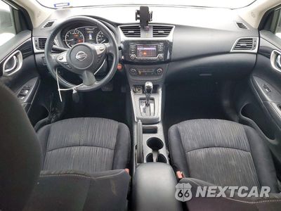 Zdjęcie 8 z 12 samochodu: 2016 NISSAN SENTRA S VIN:3N1AB7AP1GL678291 - miniatura