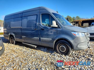 Czwarte zdjęcie samochodu z boku: 2019 MERCEDES-BENZ SPRINTER 2500/3500 VIN:WD4PF1CD6KP135565 - miniatura