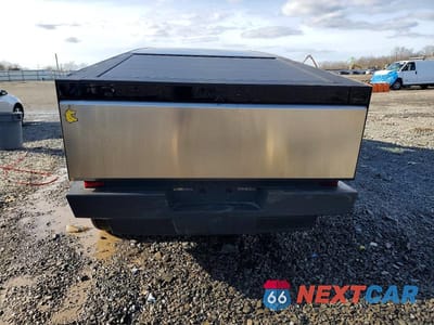 Zdjęcie 6 z 11 samochodu: 2025 TESLA CYBERTRUCK VIN:7G2CEHED2SA067867 - miniatura