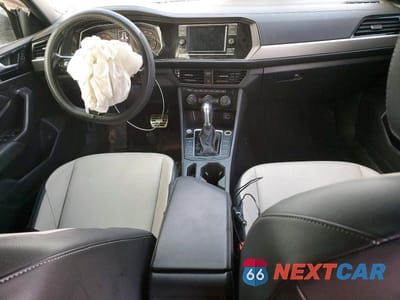 Zdjęcie 8 z 11 samochodu: 2019 VOLKSWAGEN JETTA S VIN:3VWC57BU7KM191257 - miniatura