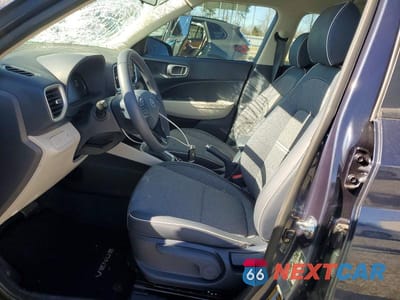 Zdjęcie 7 z 12 samochodu: 2025 HYUNDAI VENUE LIMITED VIN:KMHRC8A36SU380233 - miniatura