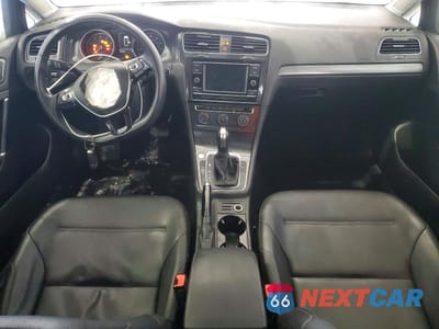 Zdjęcie 8 z 11 samochodu: 2021 VOLKSWAGEN GOLF VIN:3VWG57AU6MM006363 - miniatura