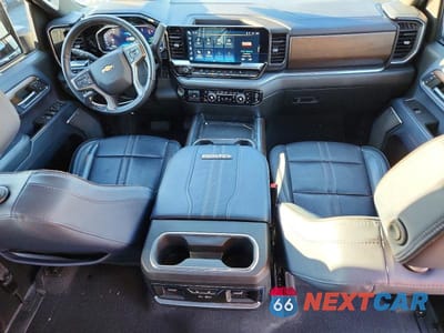 Zdjęcie 8 z 11 samochodu: 2024 CHEVROLET SILVERADO K2500 HIGH COUNTRY VIN:1GC4YREY1RF126553 - miniatura