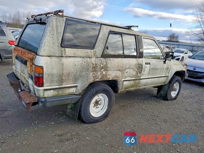 Trzecie zdjęcie samochodu z tyłu: 1985 TOYOTA 4RUNNER RN60 VIN:JT4RN61D2F5067918 - miniatura