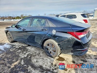 Drugie zdjęcie samochodu z przodu: 2021 HYUNDAI ELANTRA SEL VIN:5NPLM4AGXMH019376 - miniatura