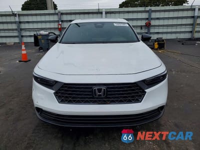 Piąte zdjęcie samochodu w środku: 2024 HONDA ACCORD HYBRID SPORT VIN:1HGCY2F5XRA071607 - miniatura