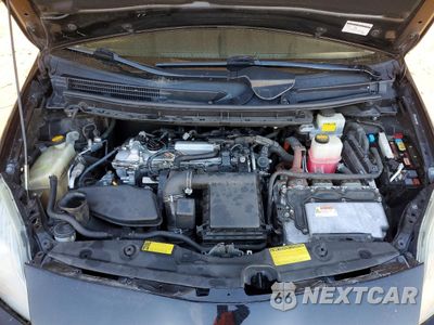 Zdjęcie 11 z 12 samochodu: 2010 TOYOTA PRIUS VIN:JTDKN3DU6A0061234 - miniatura