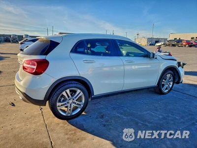 Trzecie zdjęcie samochodu z tyłu: 2015 MERCEDES-BENZ GLA 250 4MATIC VIN:WDCTG4GB4FJ125040 - miniatura