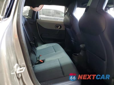 Zdjęcie 11 z 13 samochodu: 2025 MINI COOPER S VIN:WMW53GD06S2X52418 - miniatura